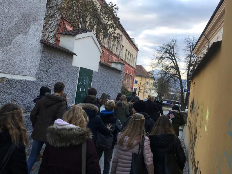 Slika 2: Sprehod po mestu, © Monika Novak-Sabotnik