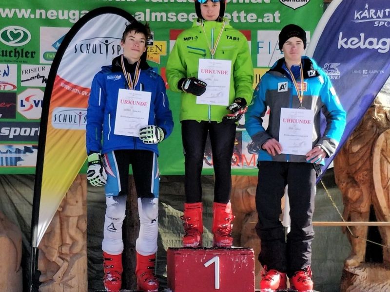 Slika 2:
Zmagovalec Luka Kovač (5.B), &copy;Niko Ottowitz