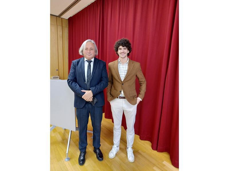 Slika 1: 