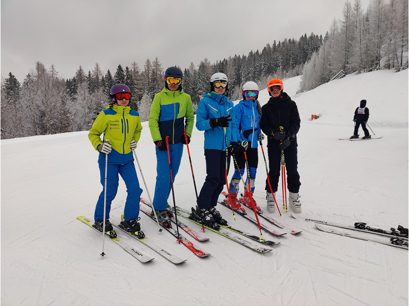 Bild 1: Teilnehmer und Teilnehmerinnen der Oberstufe (©Smrečnik)