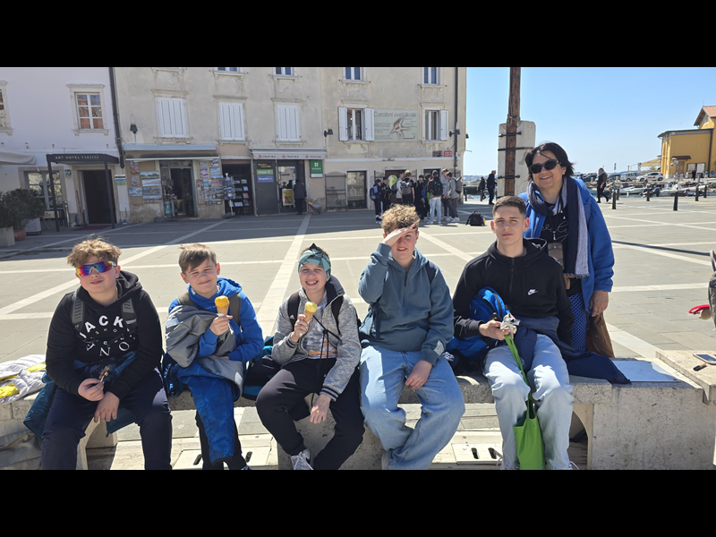 Slika 6: 