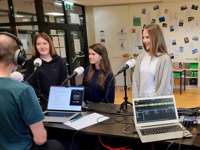 Bild 7:  Die Peer-Mediatorinnen Katharina, Magdalena in Milena