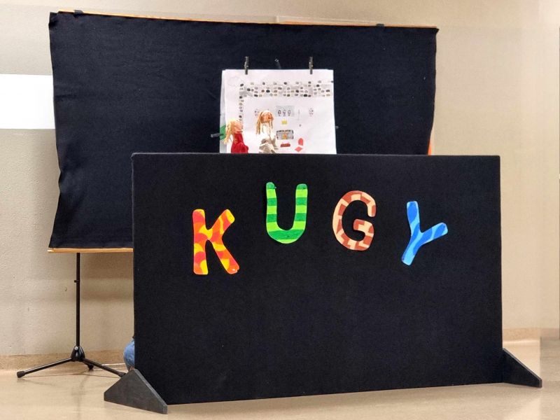 Bild 8: Die Kugy-Station: Puppenspiel auf Italienisch