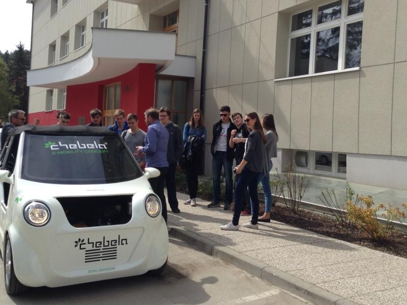 Slika 1: Koncept e-mobila OpremeRavne